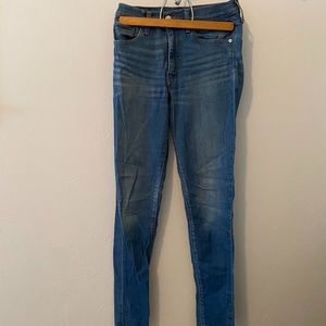 Levis Mile High Super Skinny Jeans